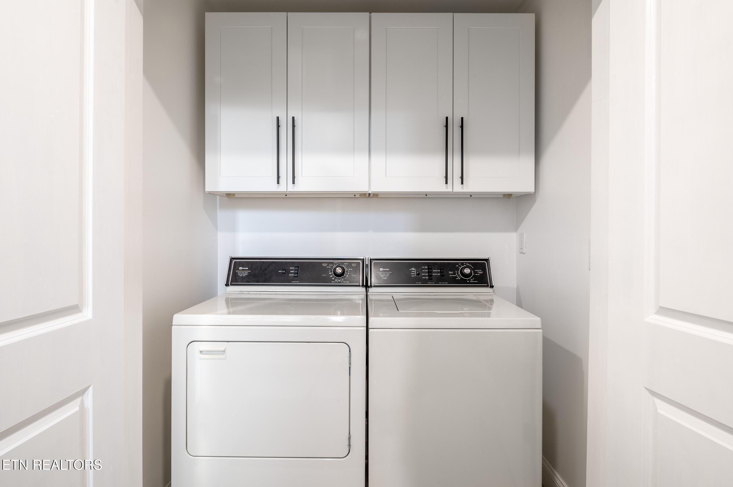 7090 Loudon Ridge Road Lenoir City, TN 37771 - Photo 23 of 28 Laundry