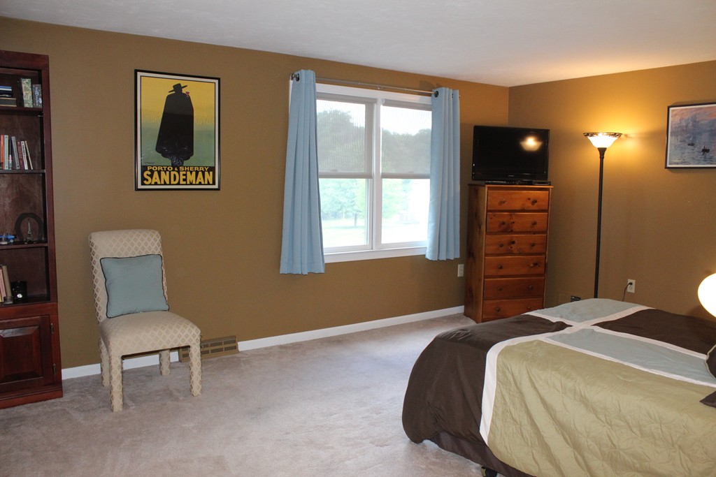 15 Country Side Road, Unit 15 Bellingham, MA 02019 - Photo 9 of 15
