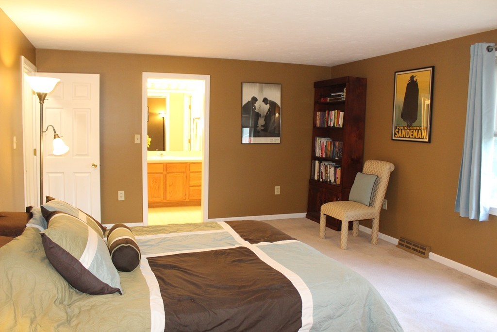 15 Country Side Road, Unit 15 Bellingham, MA 02019 - Photo 10 of 15