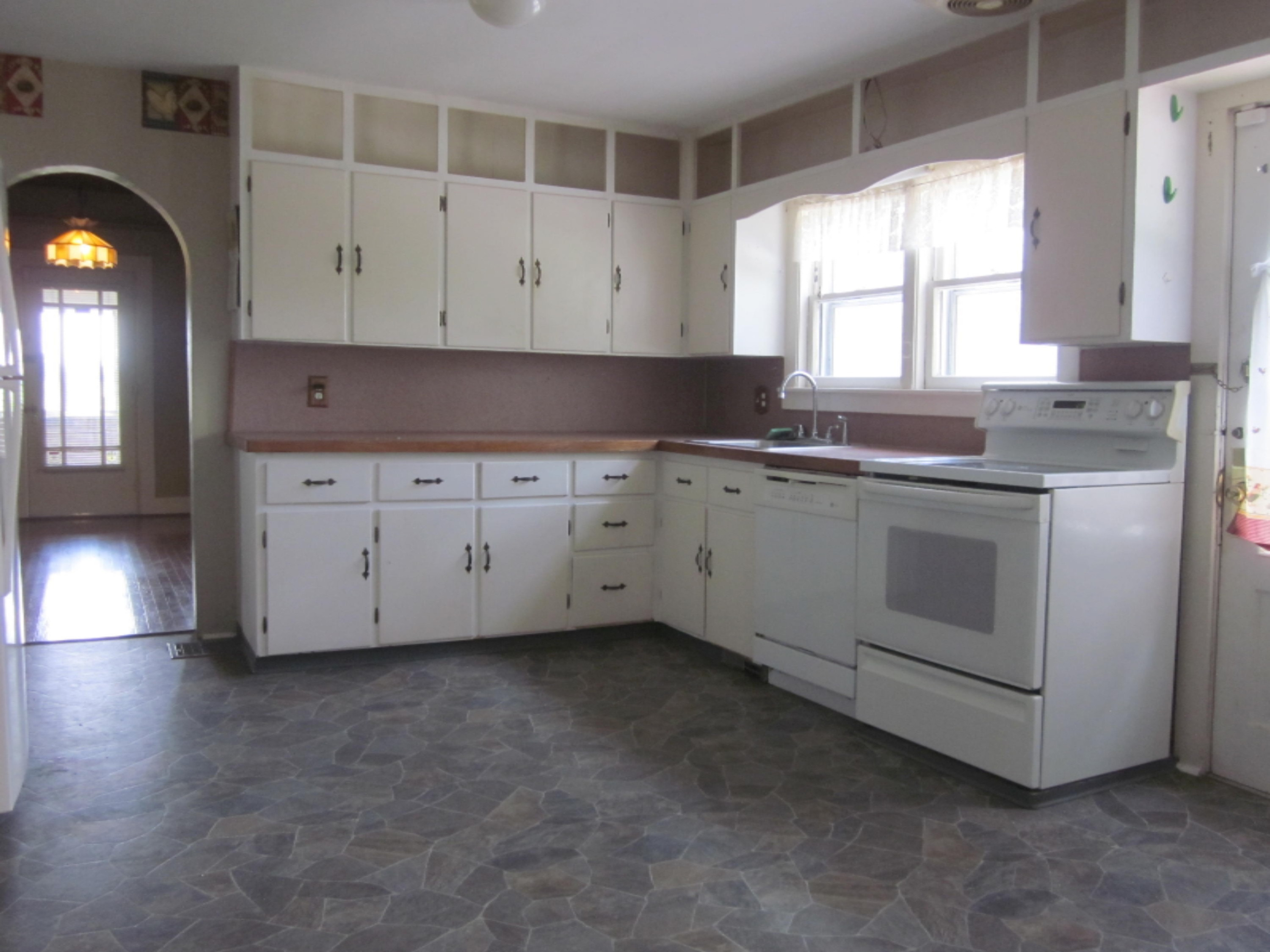 4611 Clarksville Road Portland, MI 48875 - Photo 2 of 31 Kitchen