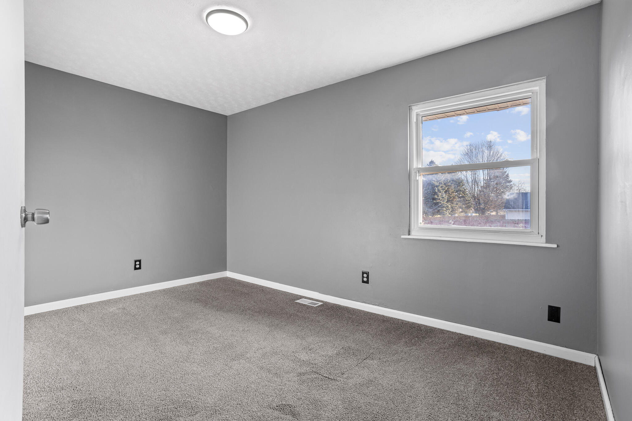 1817 Villa Road Springfield, OH 45503 - Photo 19 of 40