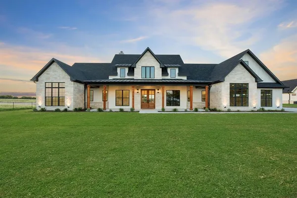 $989,000 | 12160 Riek Road, Krum, TX 76249
