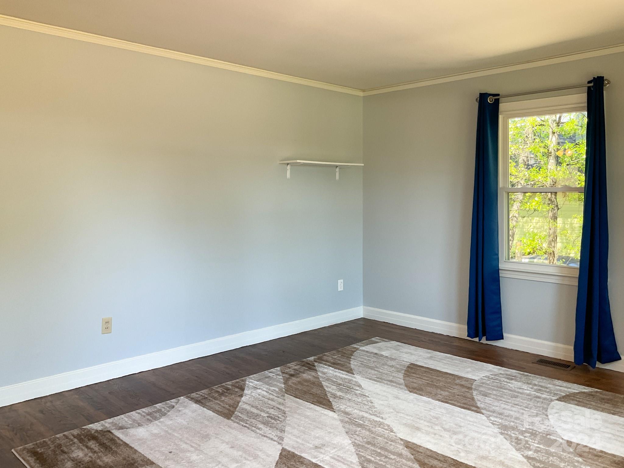 2207 East Lee Road Taylors, SC 29687 - Photo 2 of 23 Gallery Image 2