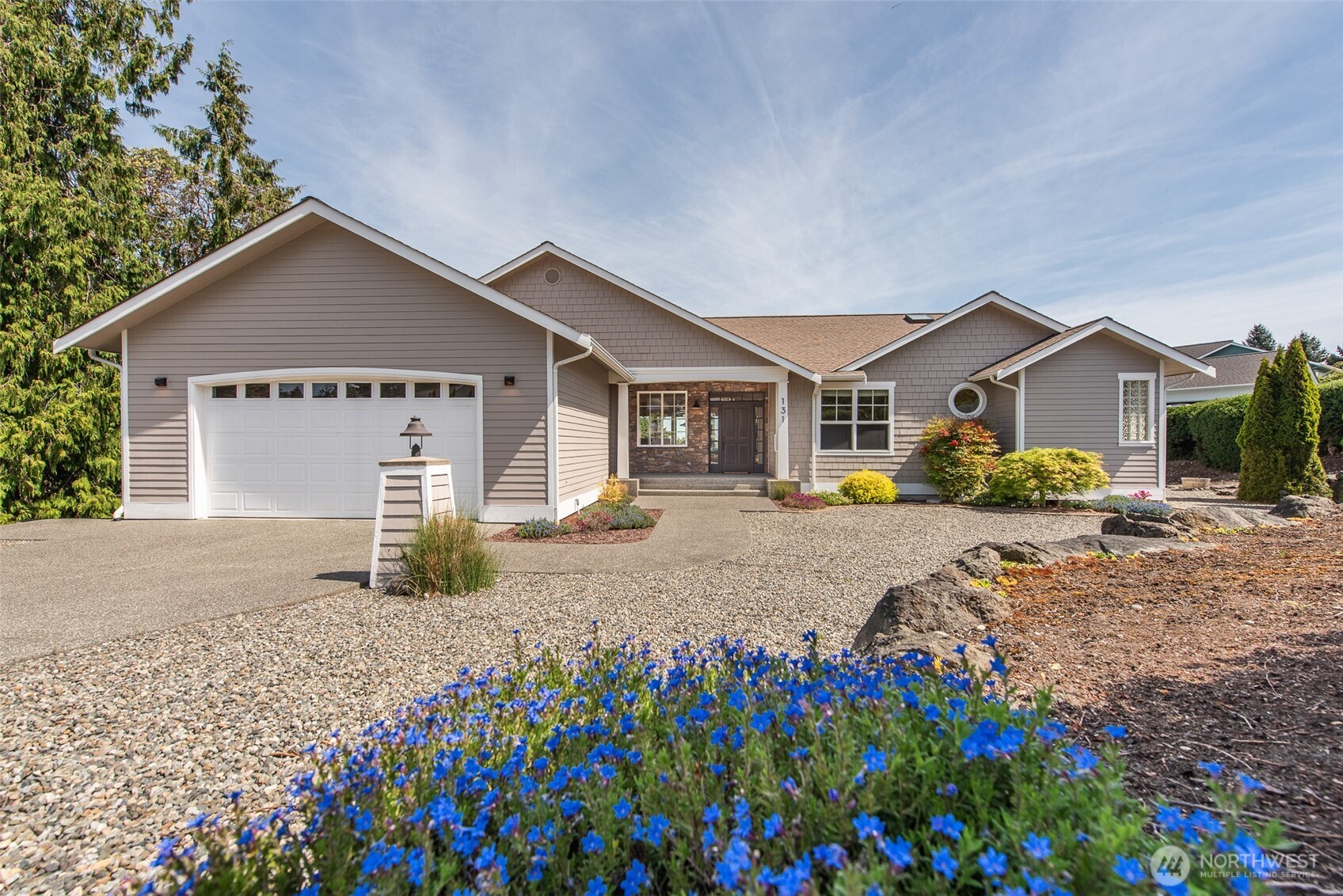 131 Moonlight Drive Sequim, WA 98382 - Photo 3 of 40