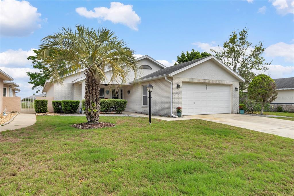 9185 Southwest 90th Street Ocala, FL 34481 - Photo 2 of 62