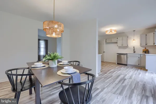 $310,000 | 25 Greythorne Road, Lancaster, PA 17603