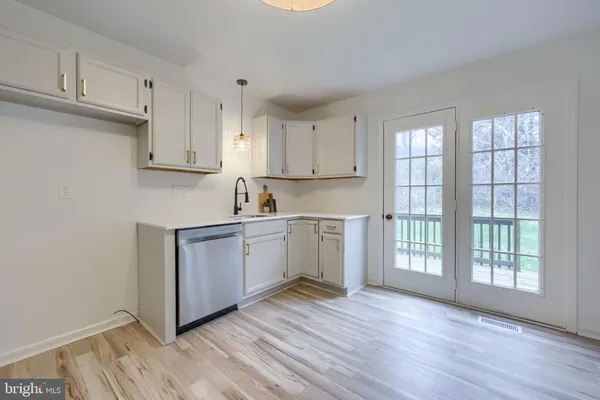 $310,000 | 25 Greythorne Road, Lancaster, PA 17603