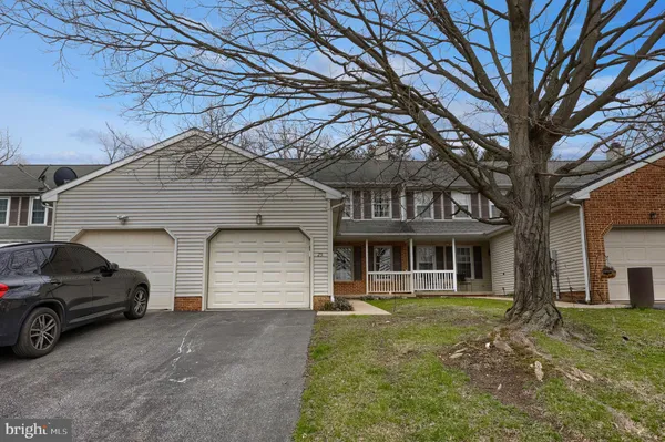 $310,000 | 25 Greythorne Road, Lancaster, PA 17603