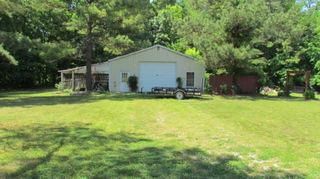 237 Glendale Road Leoma, TN 38468 - Photo 14 of 15 work shop