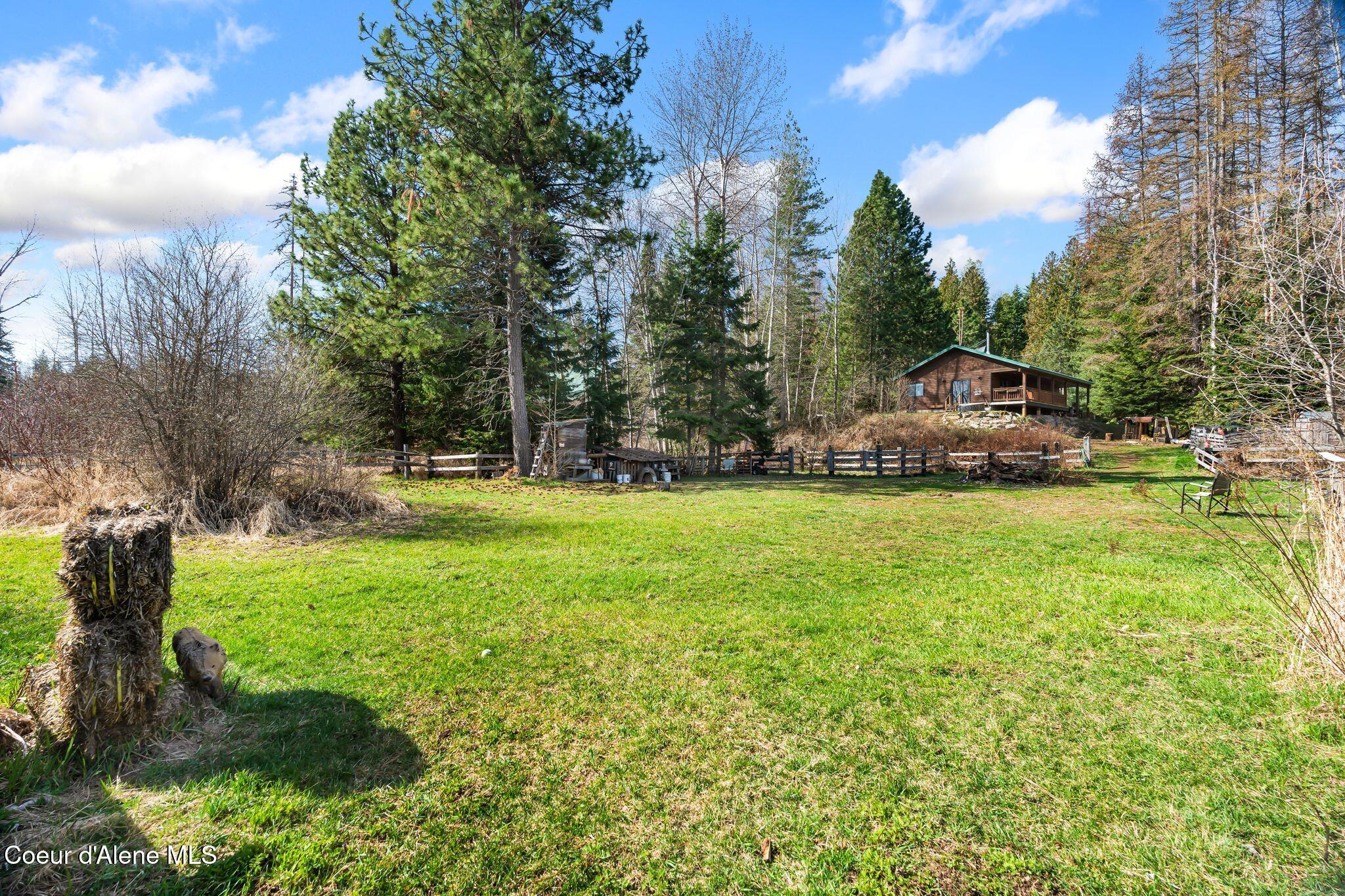 77 Fall Creek Road Naples, ID 83847 - Photo 20 of 41 Backyard