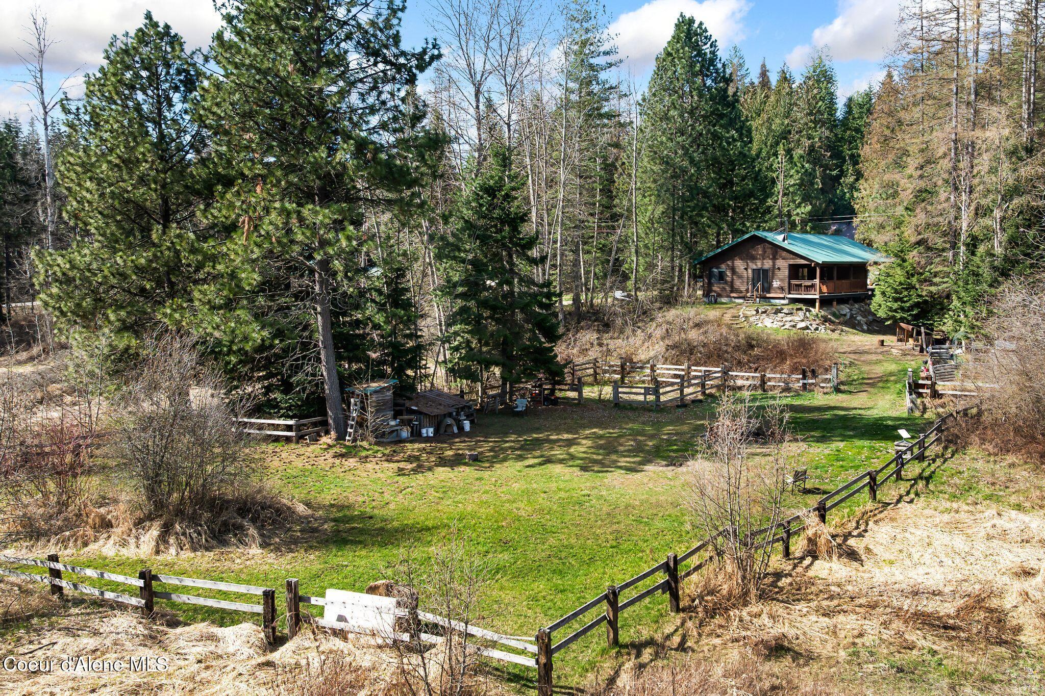 77 Fall Creek Road Naples, ID 83847 - Photo 24 of 41 Backyard