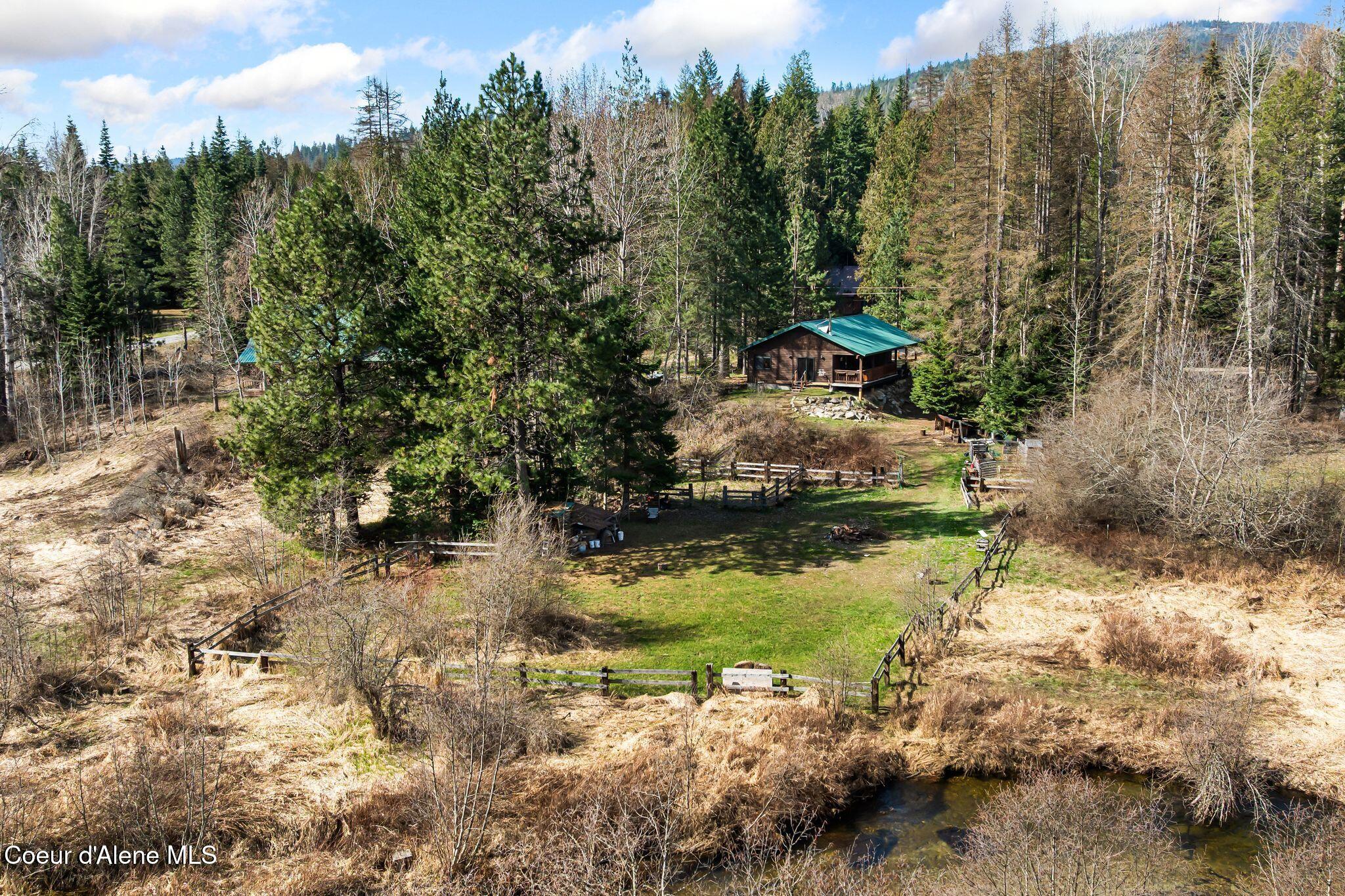 77 Fall Creek Road Naples, ID 83847 - Photo 25 of 41 Backyard