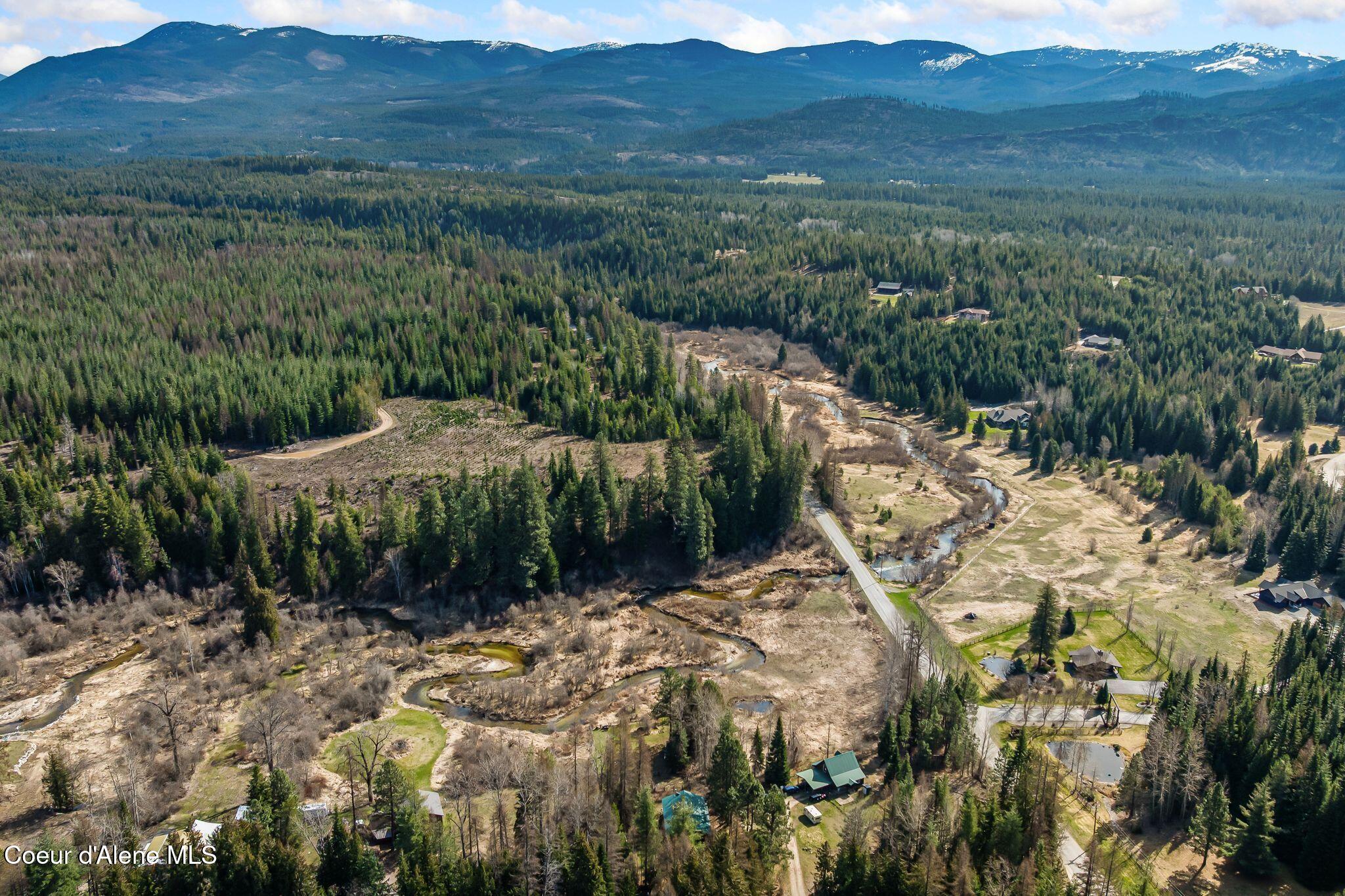 77 Fall Creek Road Naples, ID 83847 - Photo 32 of 41 Aerial