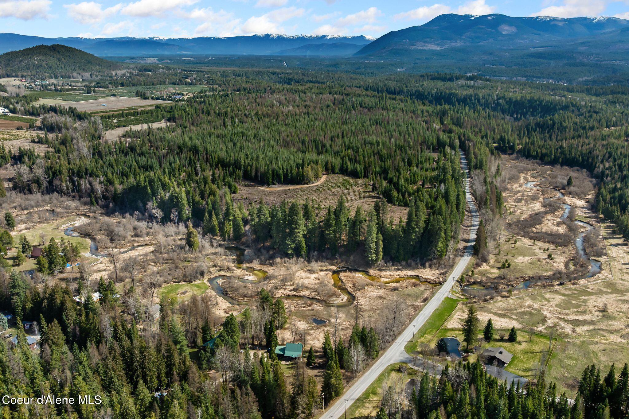 77 Fall Creek Road Naples, ID 83847 - Photo 33 of 41 Aerial