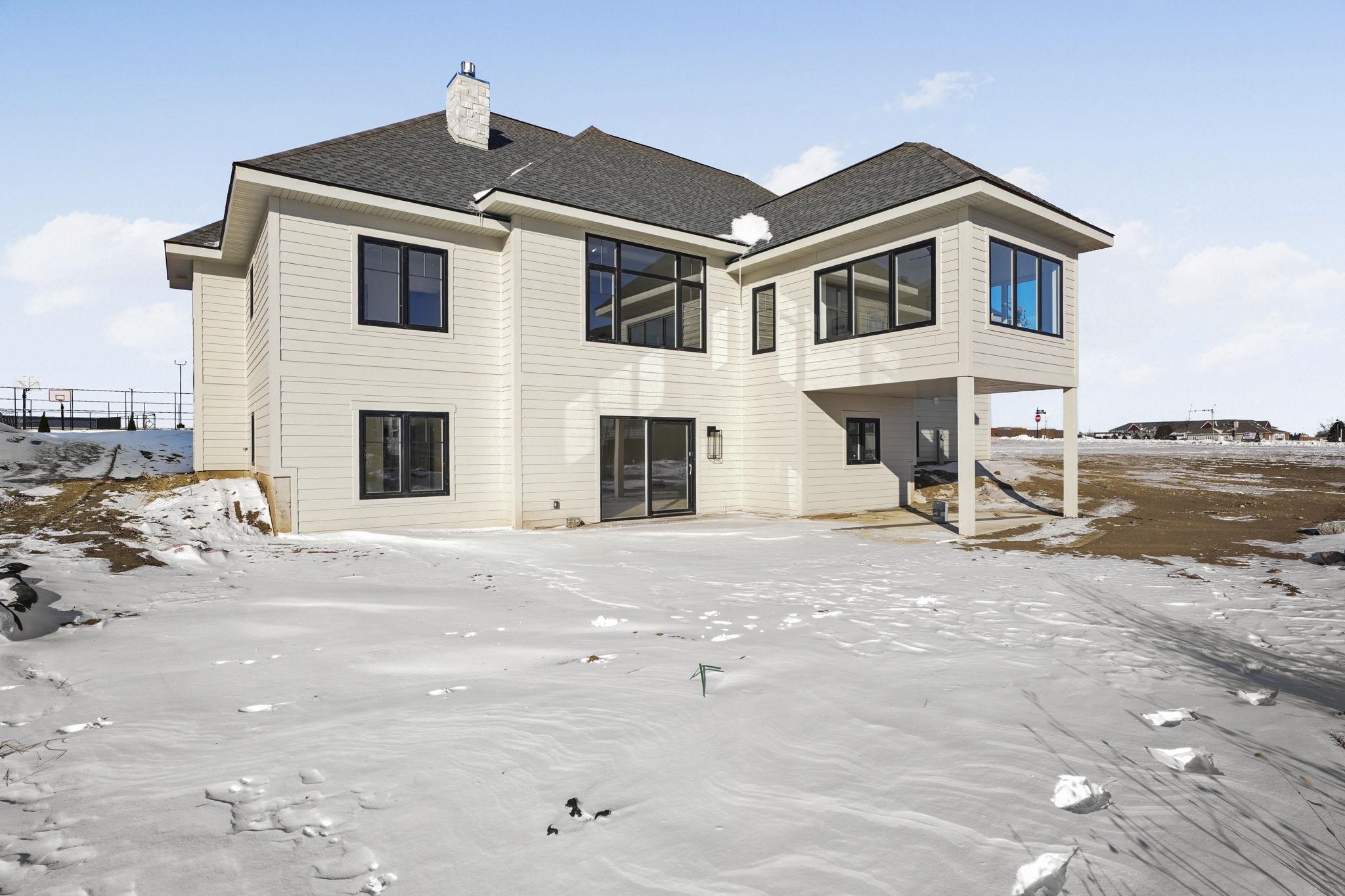 1102 Winn Waunakee, WI 53597 - Photo 6 of 52