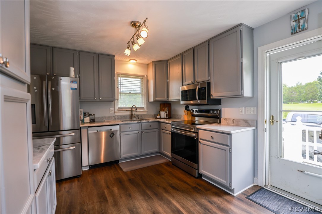 2217 Commins Road Aylett, VA 23009 - Photo 7 of 47 Gallery Image 7