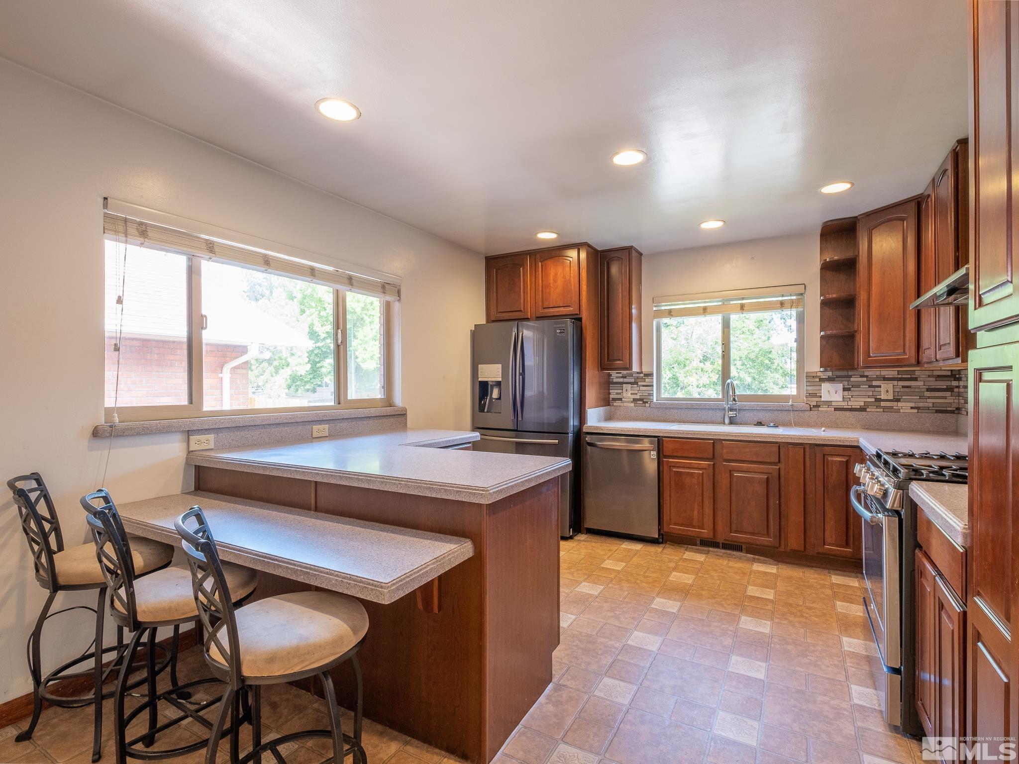 801 Keele Drive Reno, NV 89509 - Photo 4 of 37 Photo 4