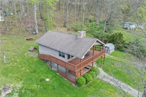 $279,000 | 100 1st Street, Confluence, PA 15424