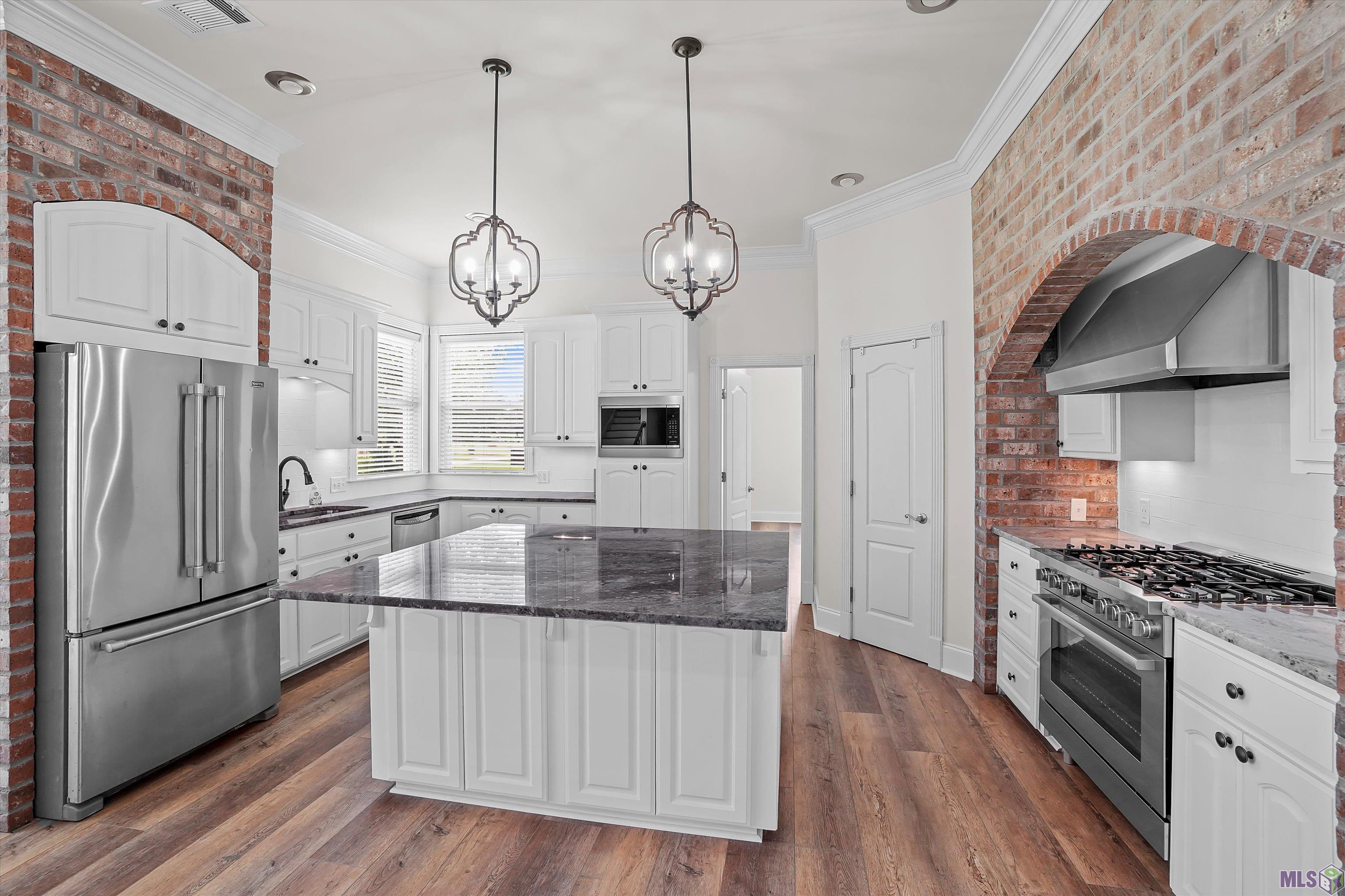 40400 Abby James Road Prairieville, LA 70769 - Photo 5 of 40