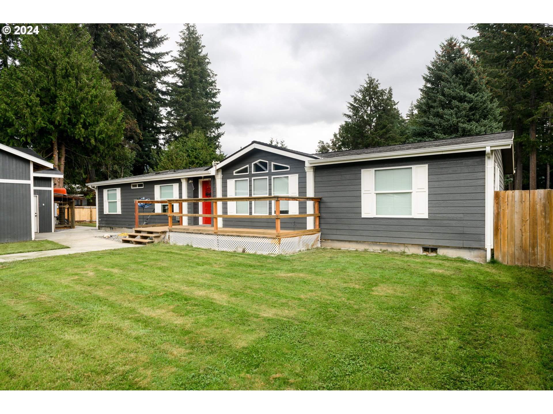 1672 Metzger Road Carson, WA 98610 - Photo 2 of 36 Gallery Image 2