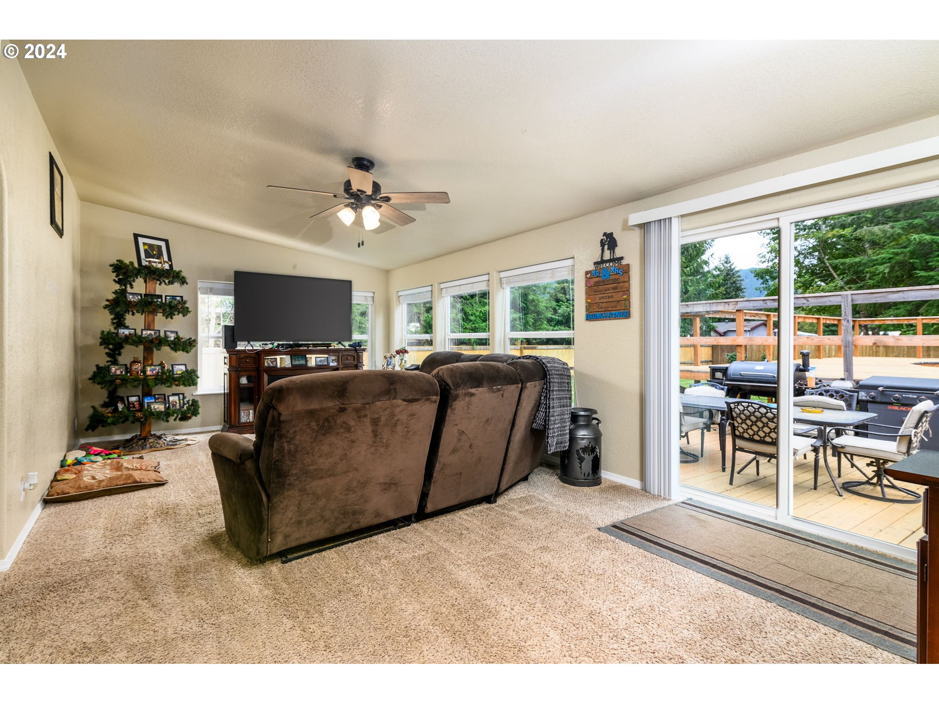 1672 Metzger Road Carson, WA 98610 - Photo 10 of 36 Gallery Image 10