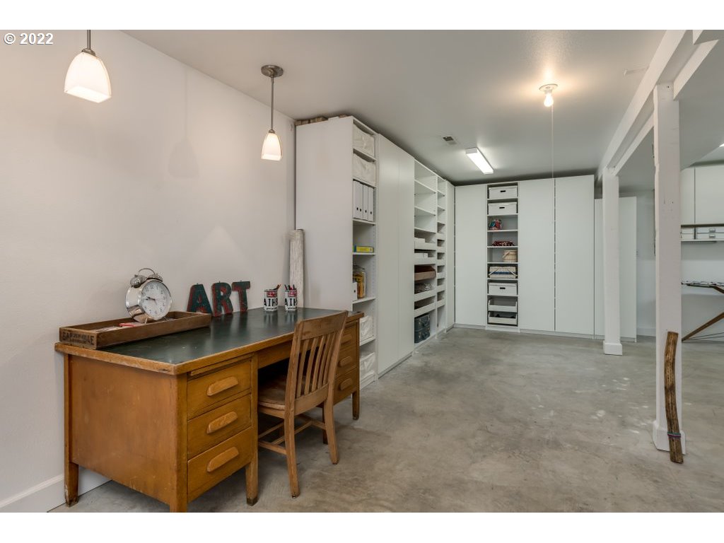 717 Northeast Liberty Street Portland, OR 97211 - Photo 20 of 32