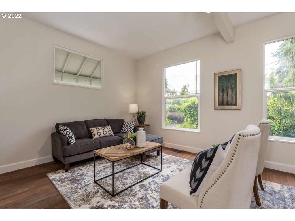 717 Northeast Liberty Street Portland, OR 97211 - Photo 6 of 32