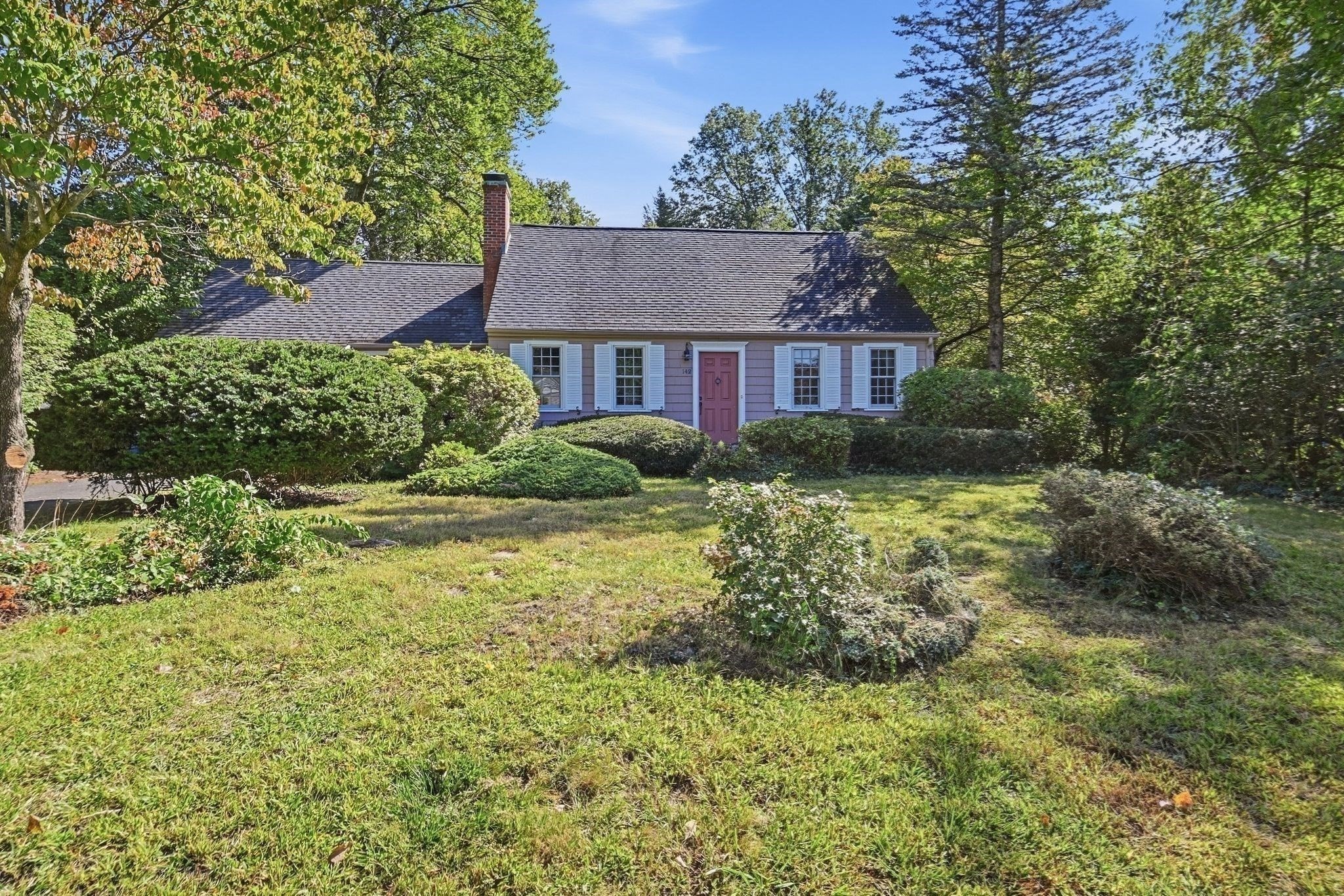 148 Falmouth Road West Springfield, MA 01089 - Photo 8 of 36 Gallery Image 8