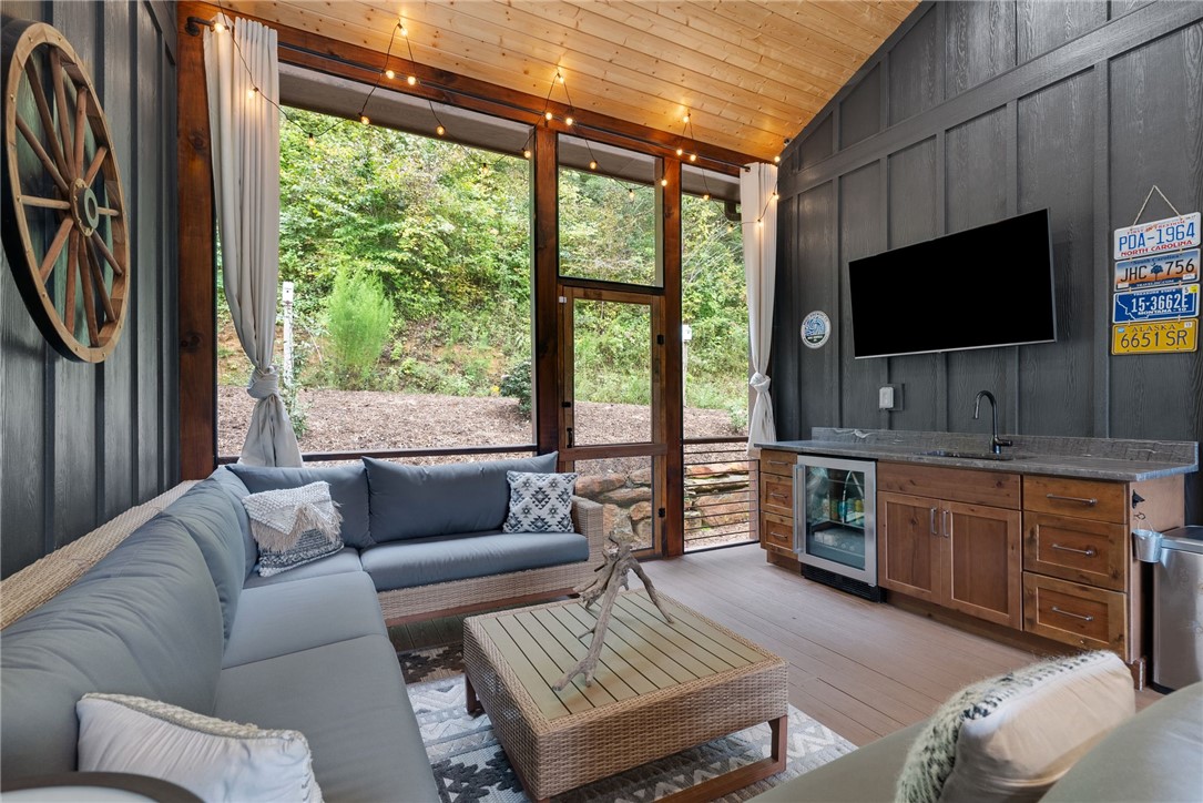 263 Brasstown Road Westminster, SC 29693 - Photo 26 of 50