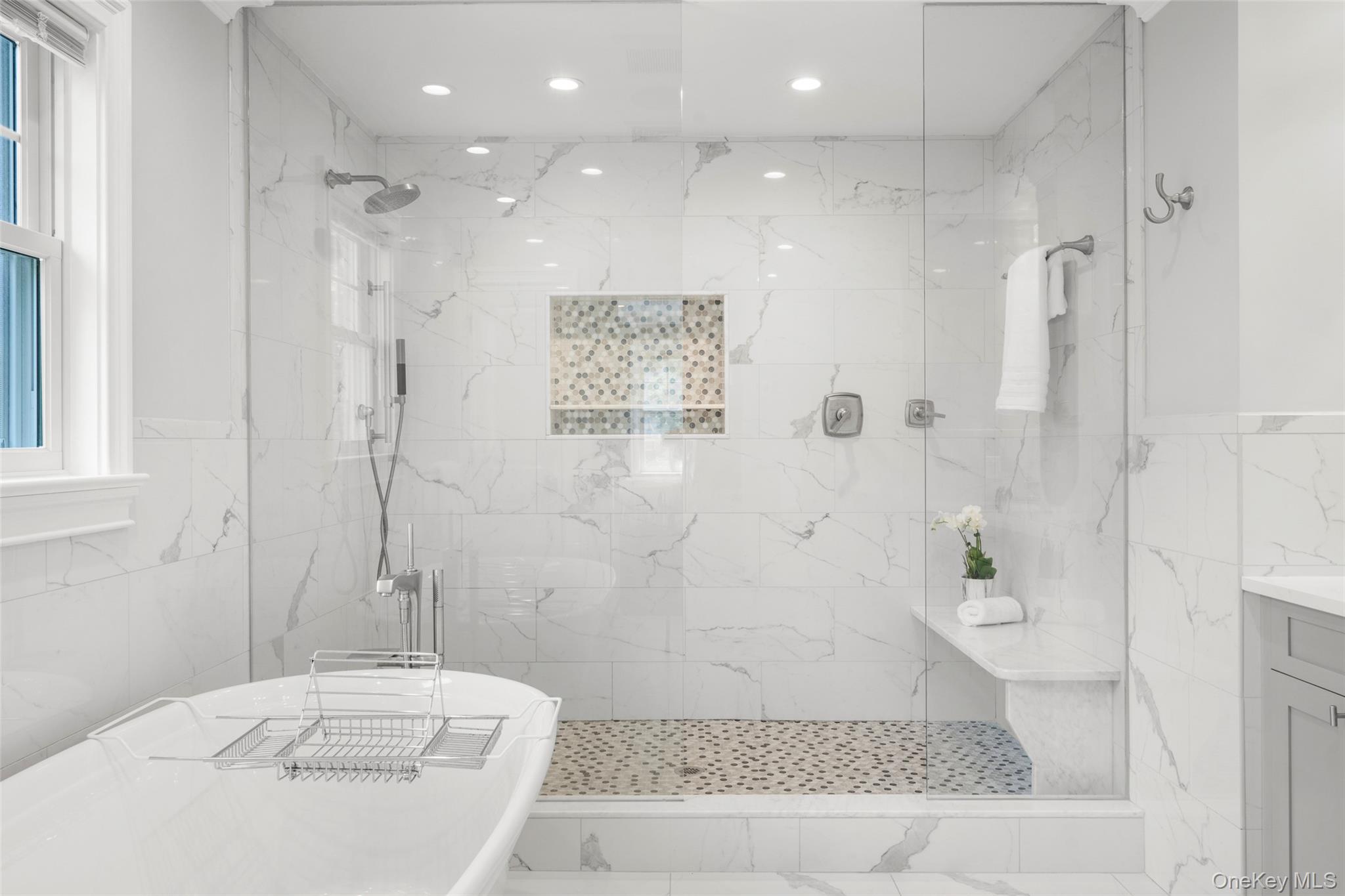 17 Clover Place New Rochelle, NY 10805 - Photo 34 of 50