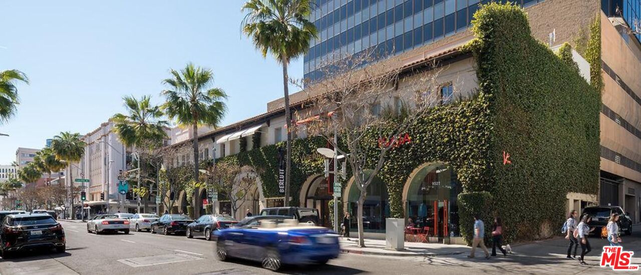 207 South Reeves Drive Beverly Hills, CA 90212 - Photo 25 of 27