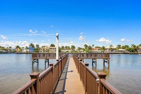 $9,950 | 3604 South Ocean Boulevard, Unit 105, Highland Beach, FL 33487