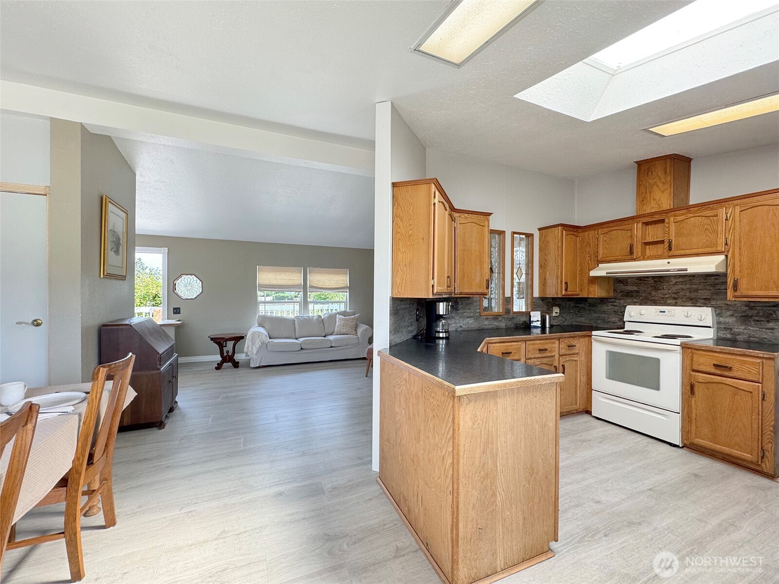 751 Heath Road Sequim, WA 98382 - Photo 18 of 40