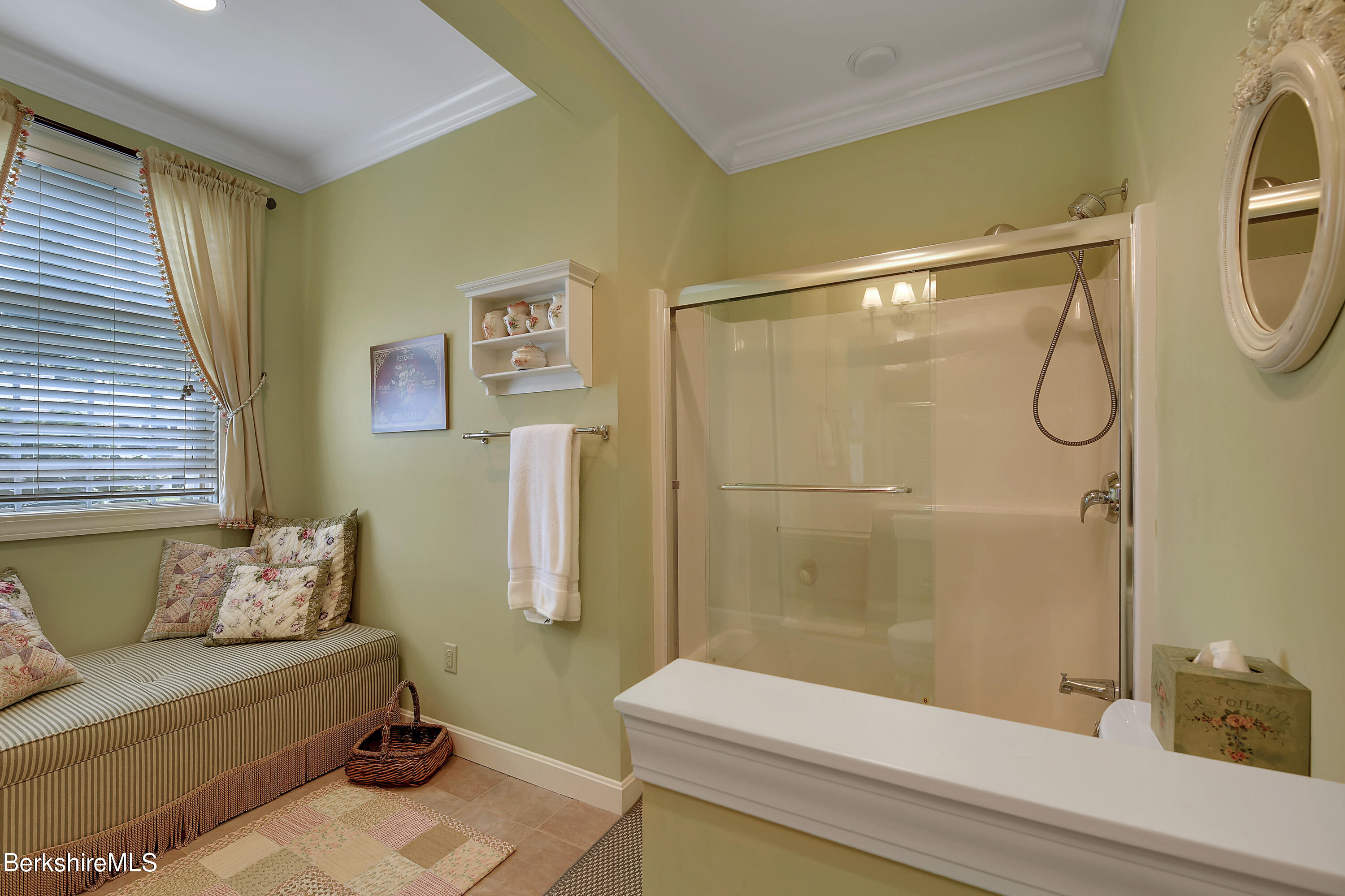 11 High Crest Road, Unit 11 Lenox, MA 01240 - Photo 32 of 54 2nd floor bath