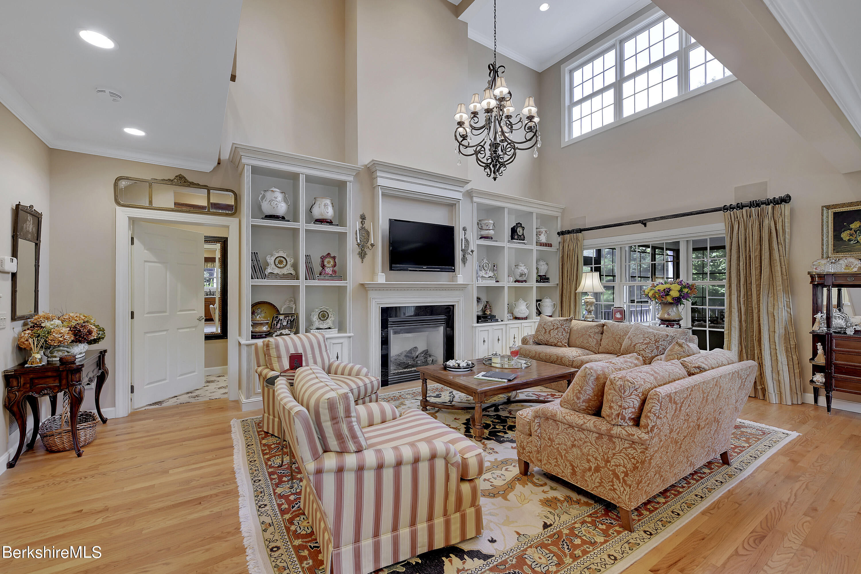 11 High Crest Road, Unit 11 Lenox, MA 01240 - Photo 5 of 54 5-Great-Room