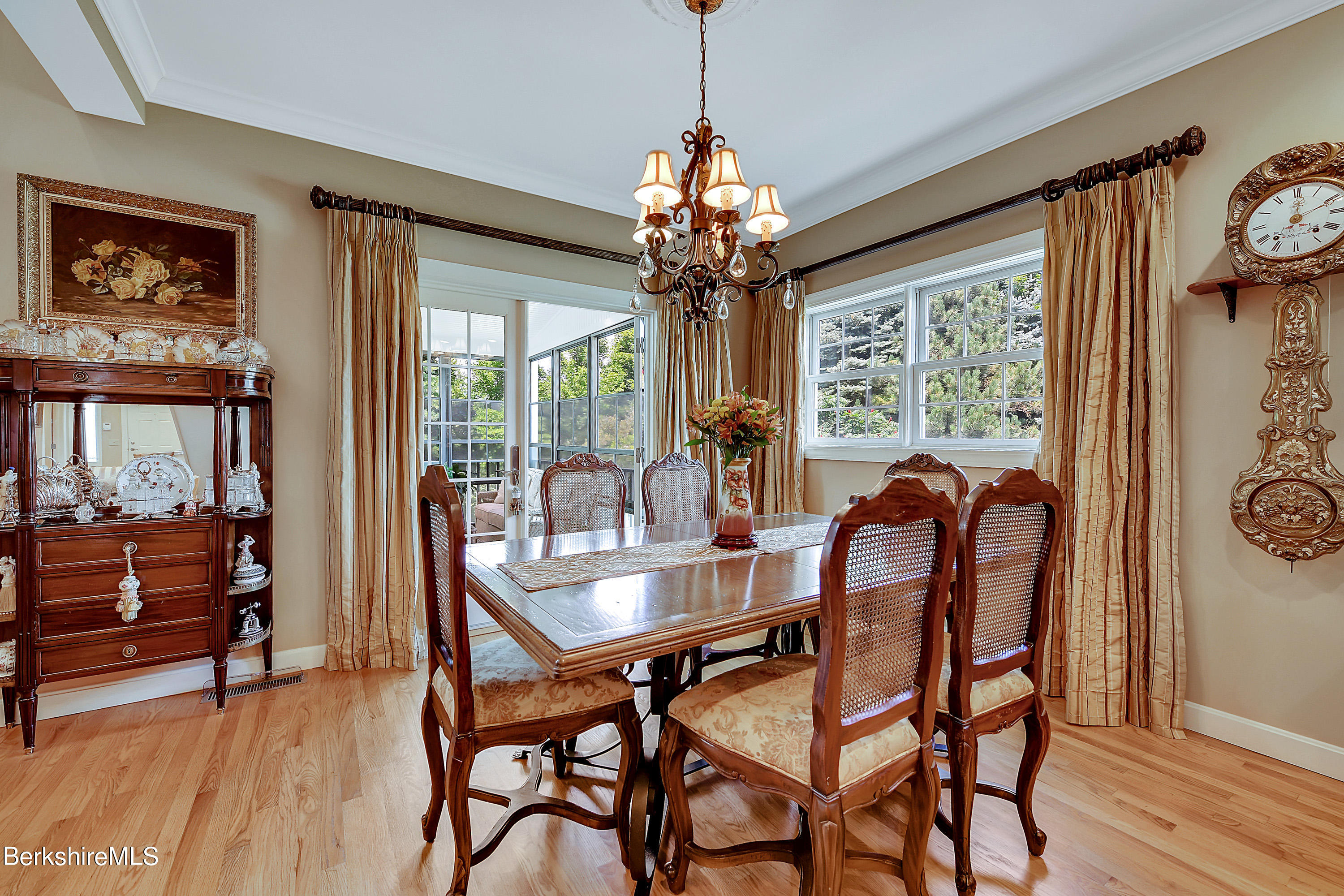 11 High Crest Road, Unit 11 Lenox, MA 01240 - Photo 9 of 54 9-Dining-Area