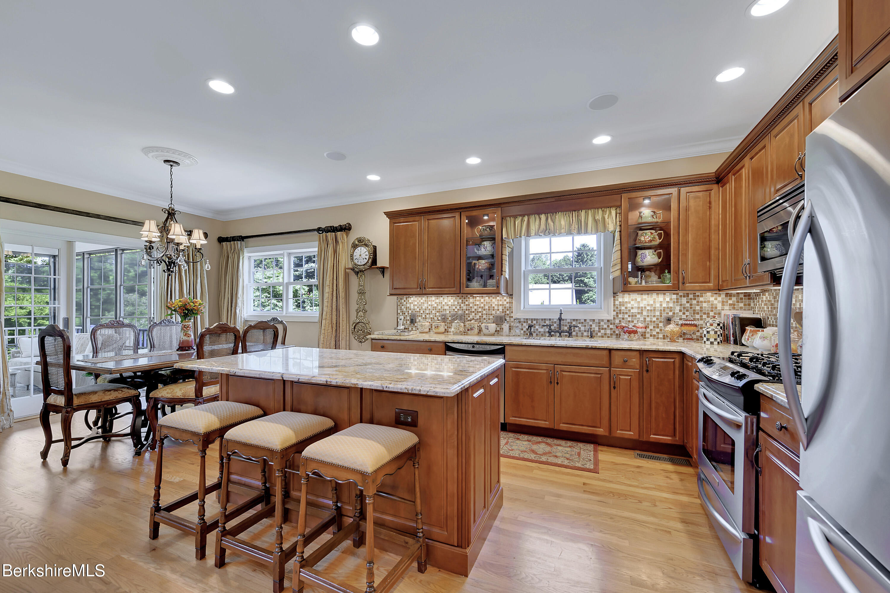 11 High Crest Road, Unit 11 Lenox, MA 01240 - Photo 10 of 54 10-Kitchen