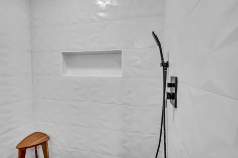 $594,000 | 2219 Fernwood Drive, Nashville, TN 37216