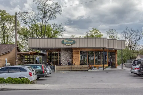 $594,000 | 2219 Fernwood Drive, Nashville, TN 37216