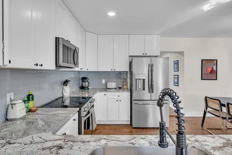 $594,000 | 2219 Fernwood Drive, Nashville, TN 37216