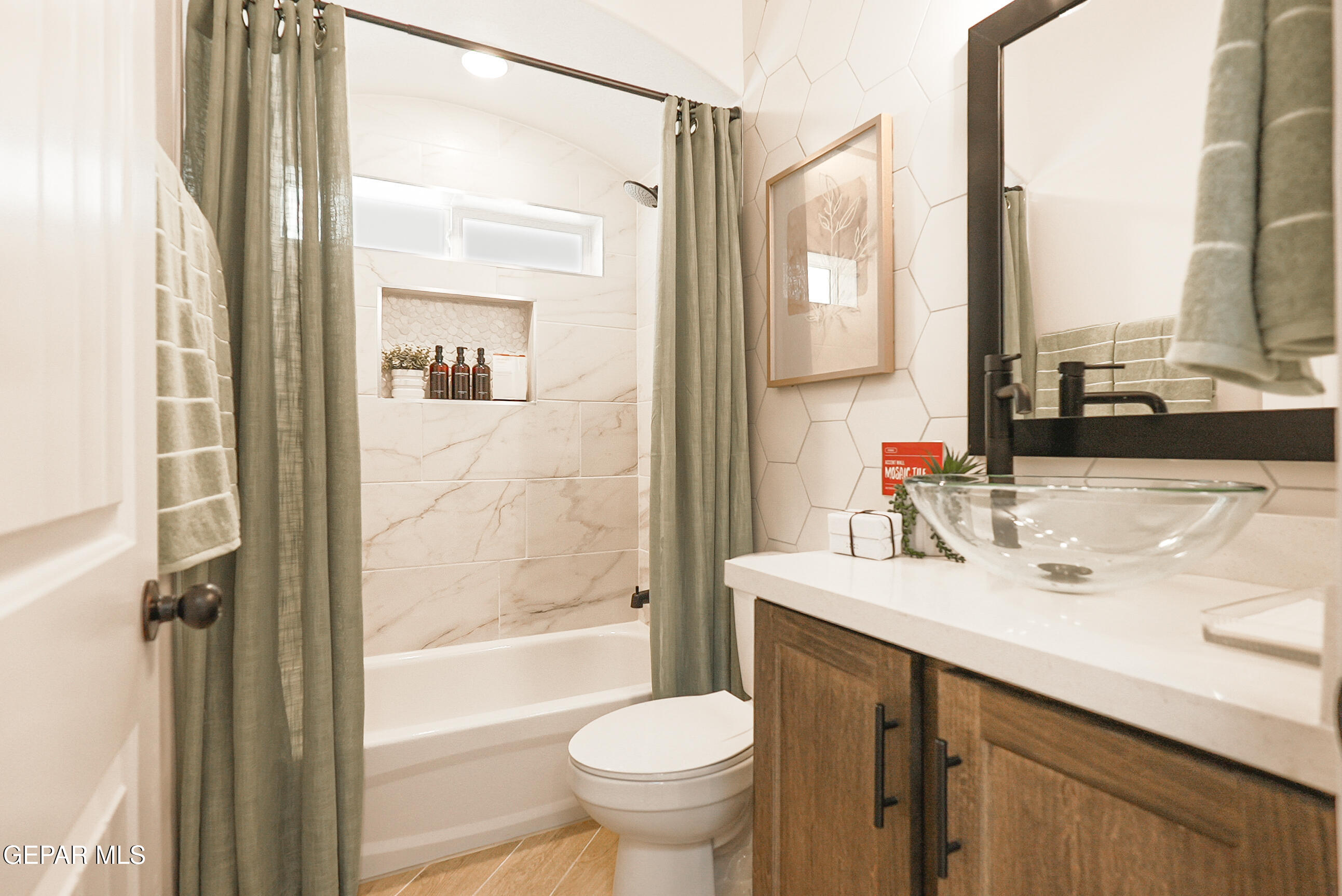 15305 Resolve Drive El Paso, TX 79938 - Photo 17 of 23 The Tulip-17