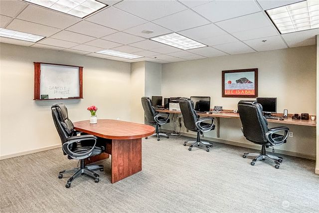 $865,000 | 2600 2nd Avenue, Unit 2201, Seattle, WA 98121