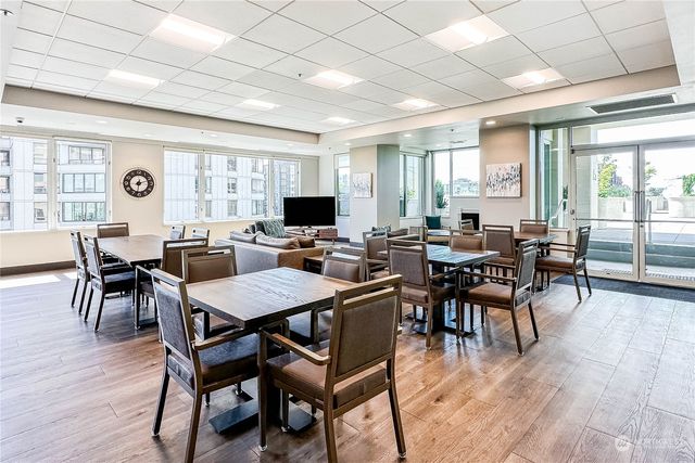 $865,000 | 2600 2nd Avenue, Unit 2201, Seattle, WA 98121