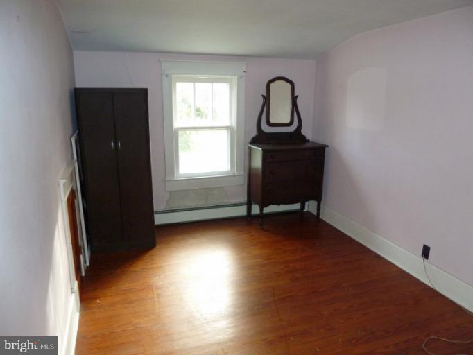 5502 Cassons Neck Road Cambridge, MD 21613 - Photo 16 of 19 Bedroom