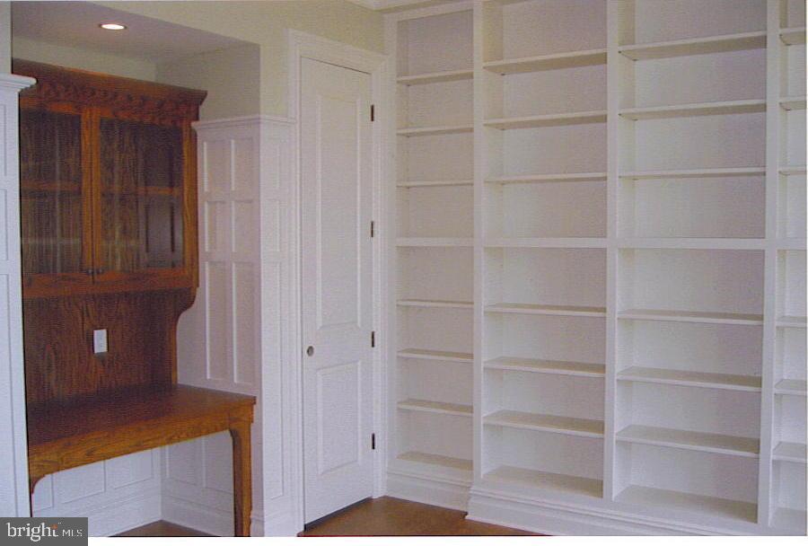 511 Dorset Street, Unit 17 Lititz, PA 17543 - Photo 9 of 15