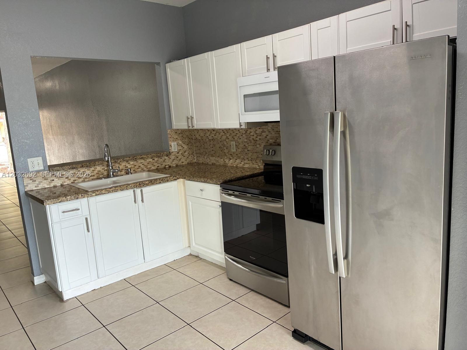 55 Southwest 14th Terrace, Unit 55 Homestead, FL 33030 - Photo 6 of 27