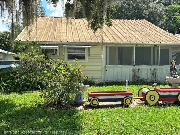 $195,000 | 311 South 8th Avenue, Wauchula, FL 33873