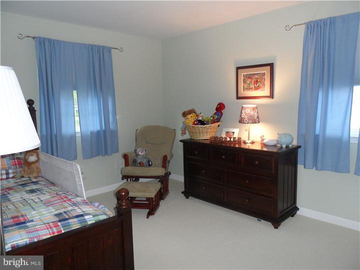 912 Longfield Road Glenside, PA 19038 - Photo 11 of 16 Bedroom