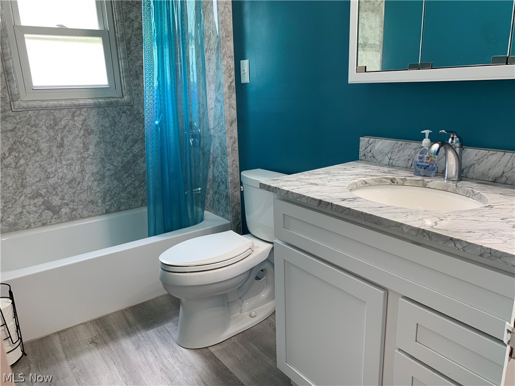 7595 Hopkins Road Mentor, OH 44060 - Photo 13 of 30 Gallery Image 13