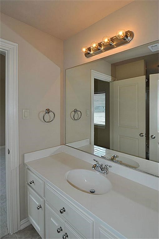 2055 Spring Cedar Lane Houston, TX 77077 - Photo 15 of 26